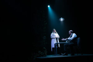 Linframonde_photo_piece_theatre_la_bordée