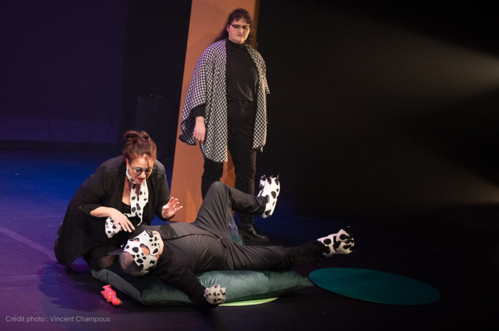 Dis-moi-qui-tu-es_pièce-théâtre_la_bordée